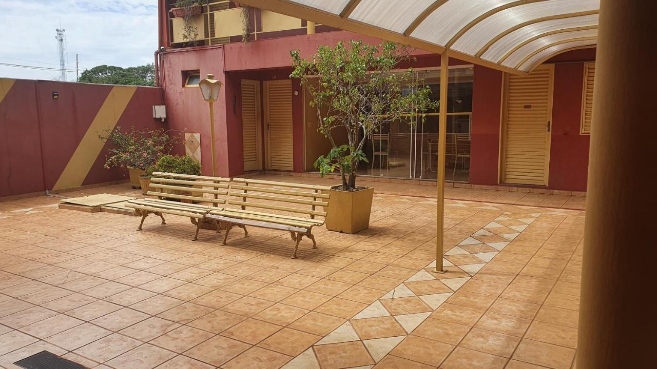 Hotel Sta Monica Μαρίλια Εξωτερικό φωτογραφία